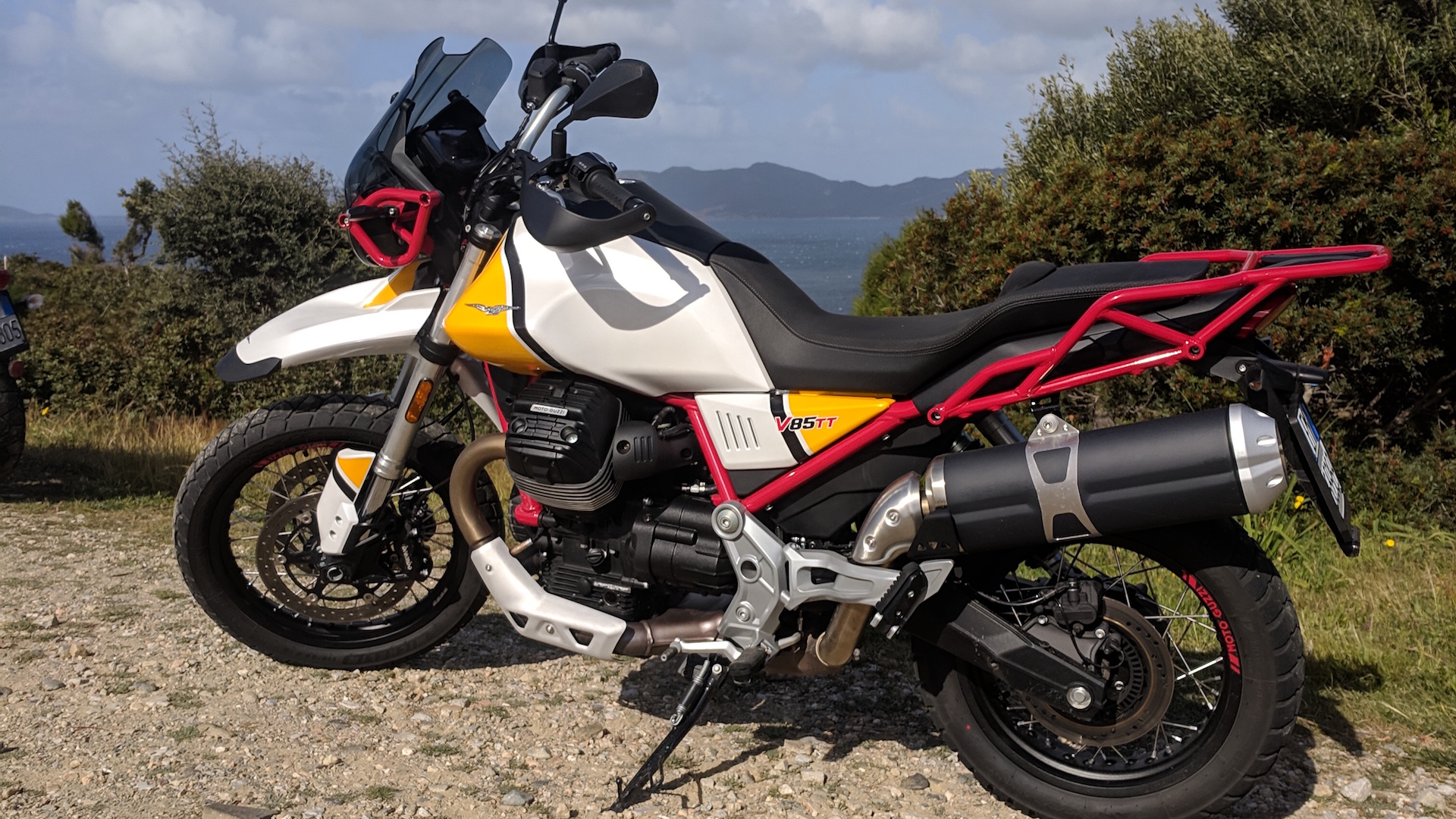 Video: Moto Guzzi V85TT First Impressions