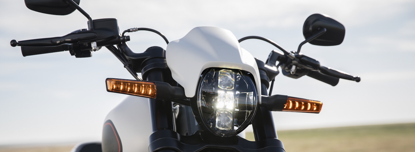 Harley-Davidson Pulls Cover Off New FXDR
