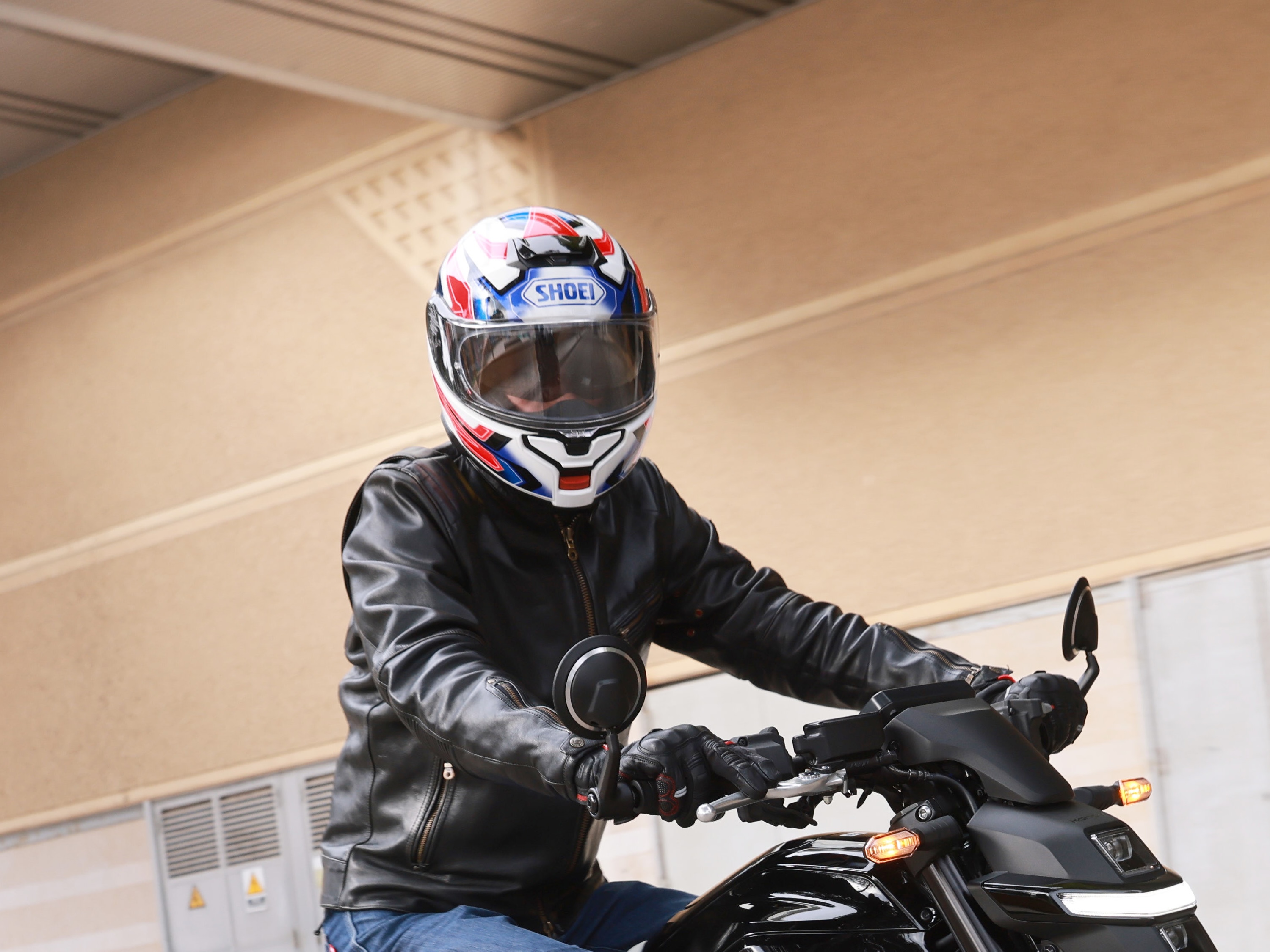 Shoei Neotec 3 – Helmet review