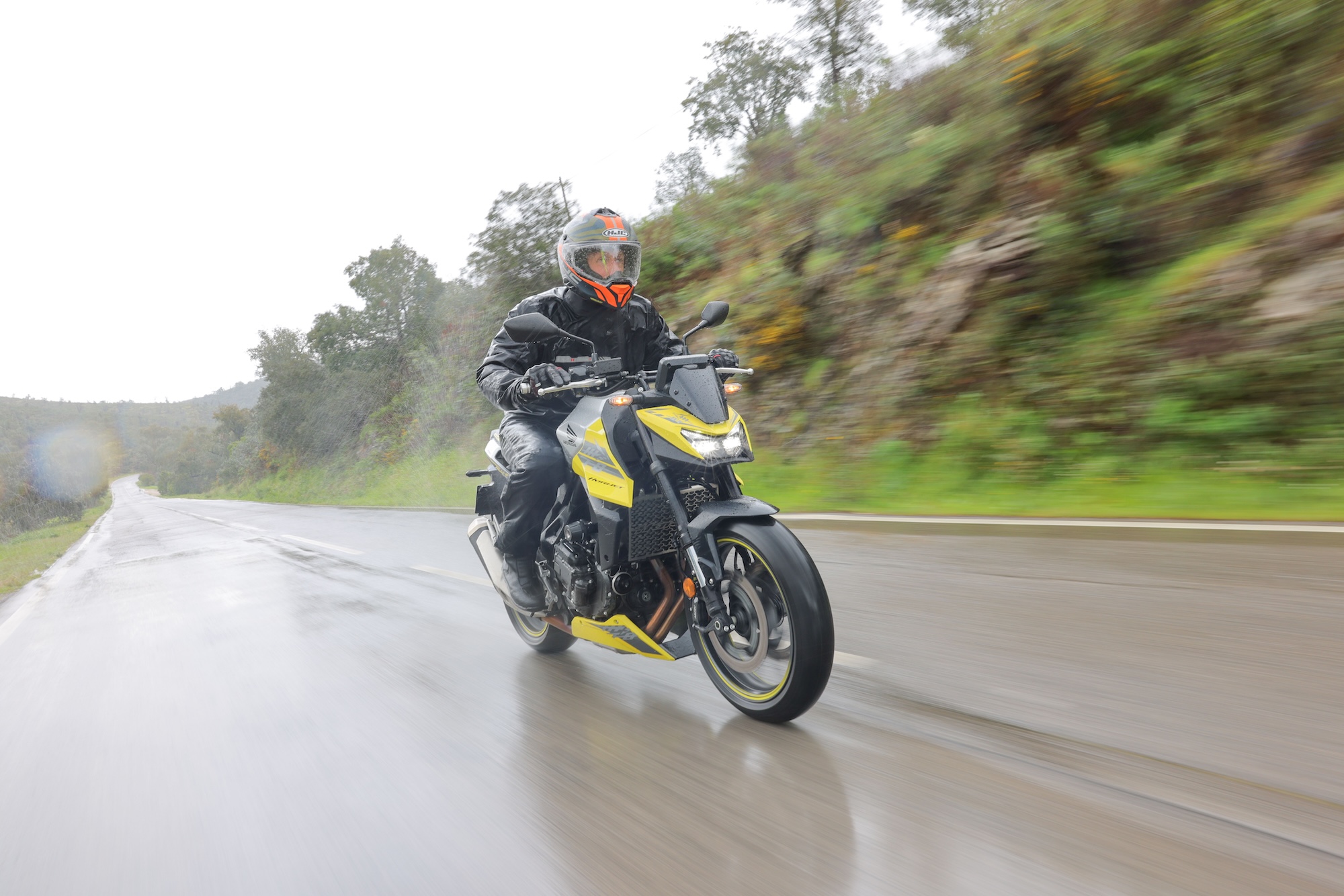 2026 Honda CB750 Hornet E-Clutch – First ride